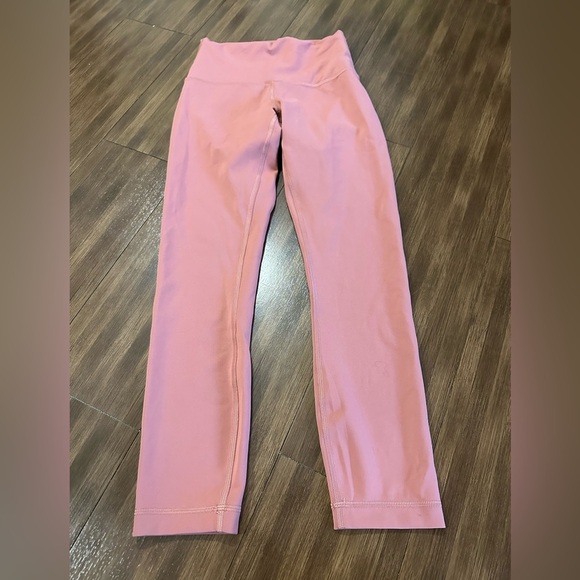 Lululemon Wunder Train High-Rise Crop 23"
Brier Rose
W6BNFS
Size 4
Like new - Picture 3 of 8